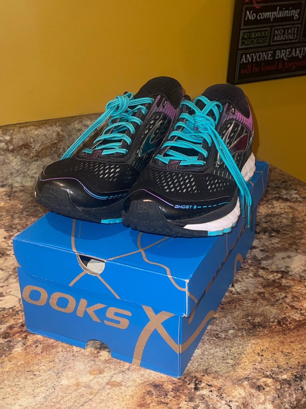 Brooks Ghost 9 Women's Running Shoes - Black with Teal & Purple Accents - Picture 4 of 7